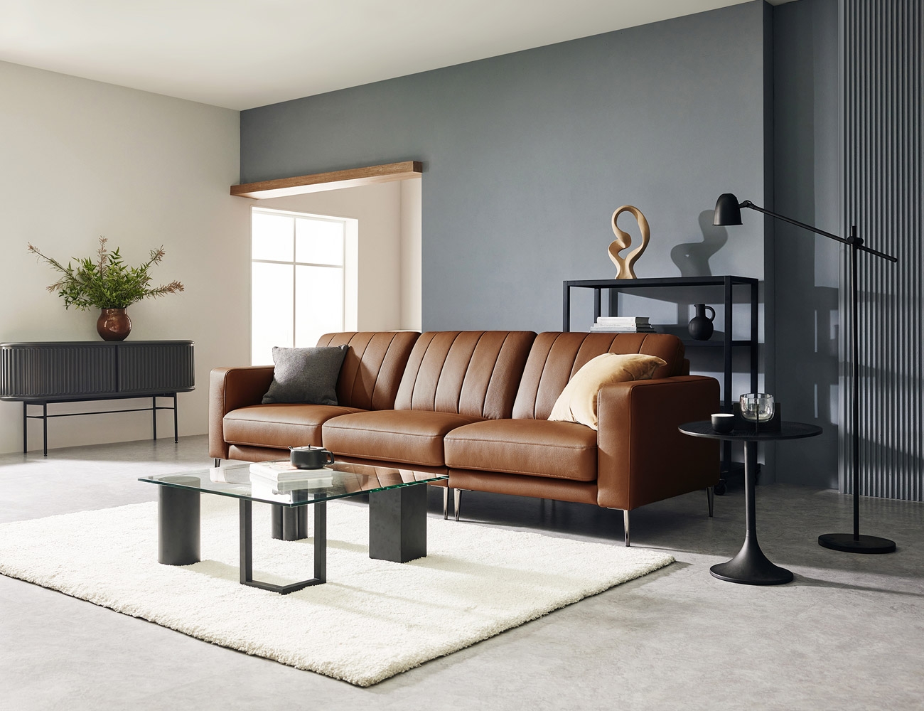 Ghế sofa da bò tự nhiên Delina 3.5 chỗ ngồi