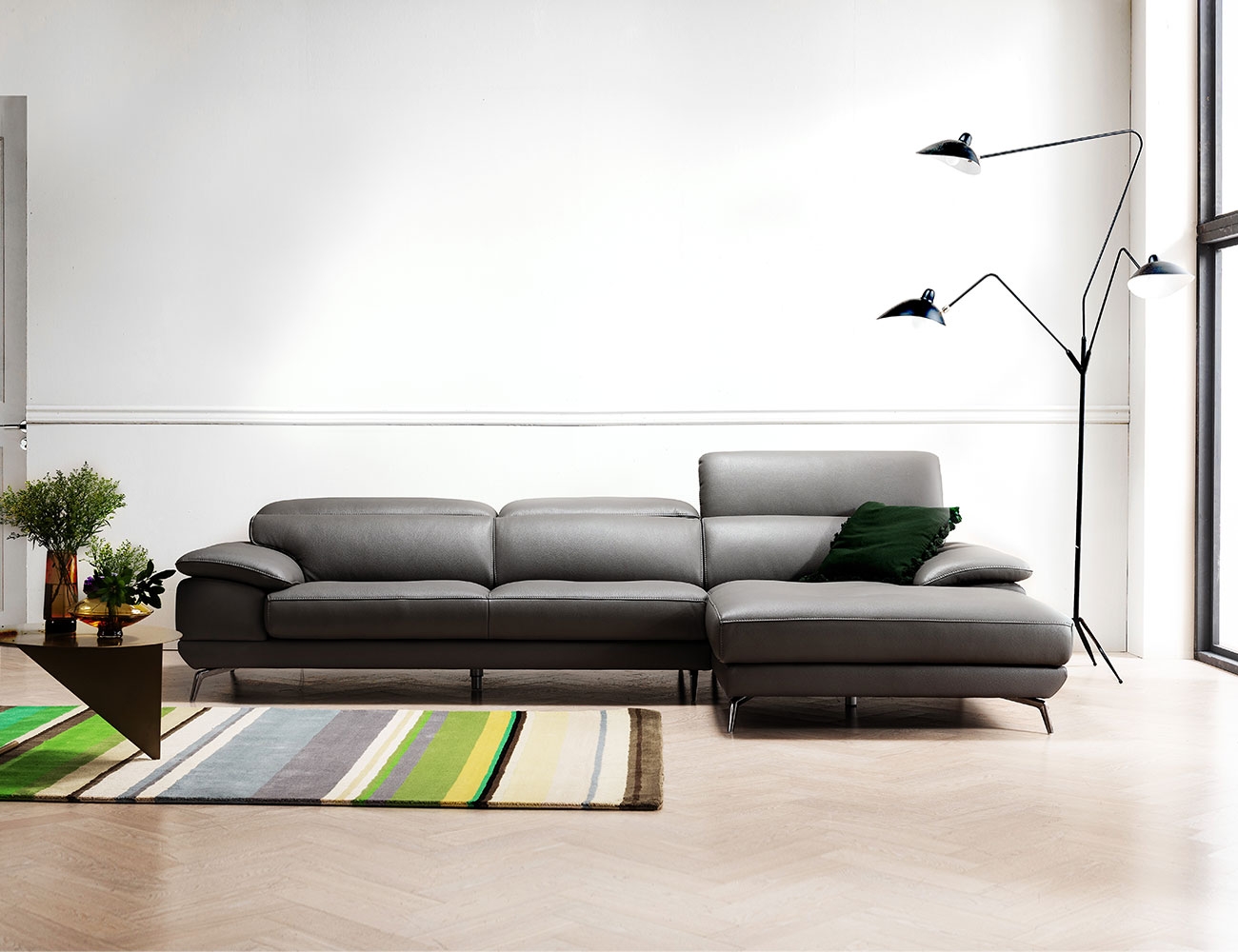Ghế sofa da bò tự nhiên Elio I 4 chỗ ngồi tiện dụng