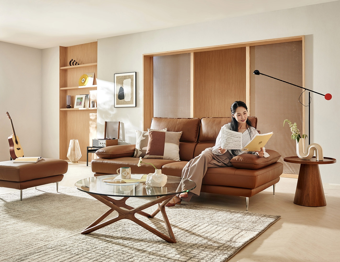 Ghế sofa da bò tự nhiên Good Muse Swing 3 chỗ ngồi tiện dụng