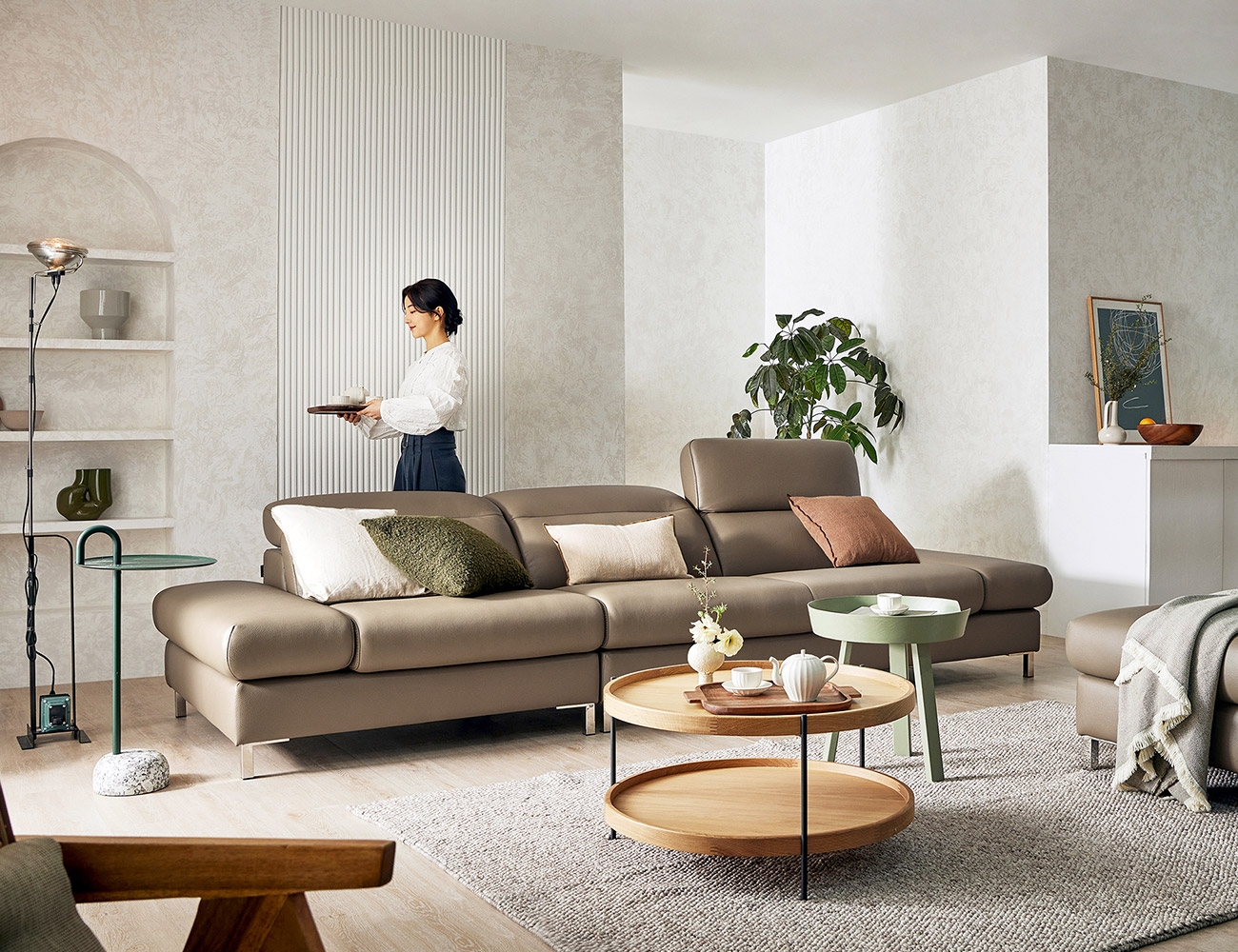 Ghế sofa da bò tự nhiên co giãn 4 chỗ ngồi Hevitz